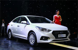 Hyundai Accent 2018 ra mắt với giá chỉ từ 425 Triệu đồng