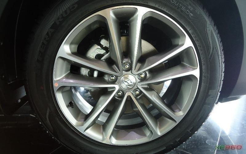 Hyundai SantaFe 2.4 xăng đặc biệt