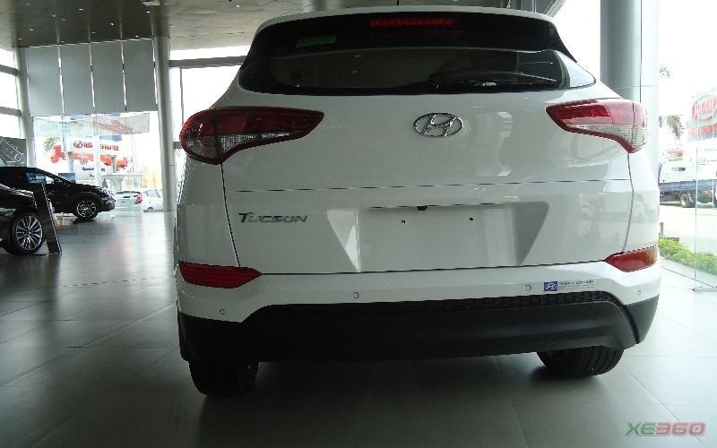 Hyundai Tucson 2.0 Máy dầu