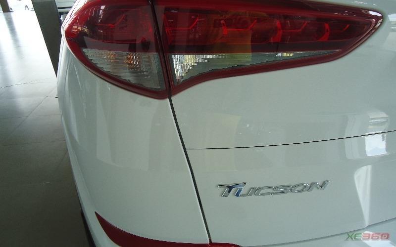 Hyundai Tucson 2.0 Máy dầu