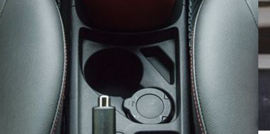 Hyundai i10 2018 không gian chứa đồ