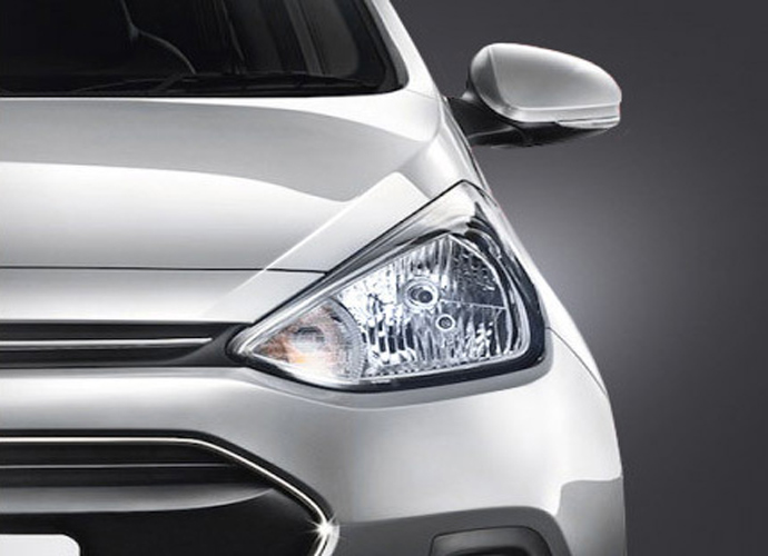 Hyundai i10 2018 màu trắng