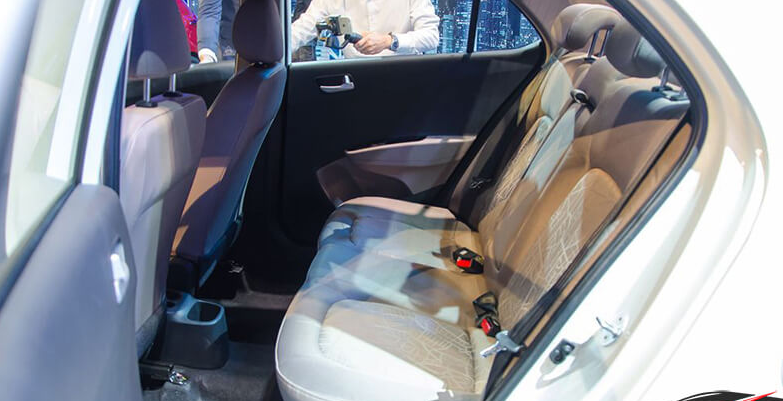 hyundai-i10-2018-khong gian xe